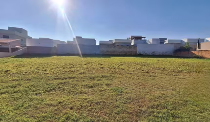 Terreno à venda no Condomínio Lagos D?Icaraí - Salto/SP