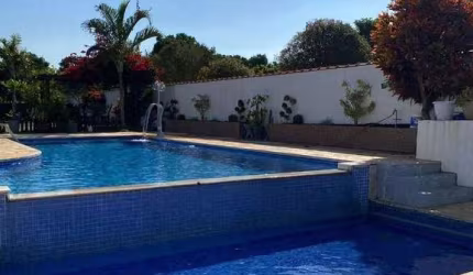 Casa à venda no Condomínio Zuleika Jabour - Salto/SP