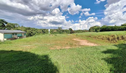 Terreno à venda no Condomínio Moradas de São Luiz - Salto/SP