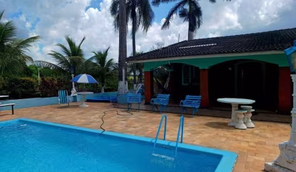 Chácara no Condomínio fechada Terras Romanas - Salto/SP Casa principal possui, 04 dormitórios, sendo 01 suíte, mais dois banheiros que atendem os dem