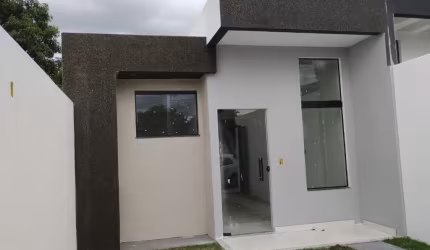 Linda casa de 03 quartos