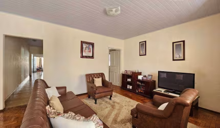 Casa com 3 dormitórios à venda, 221 m² por R$ 600.000,00 - Vila Cordenonsi - Americana/SP