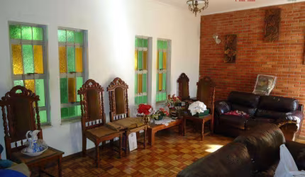 CASA COMERCIAL VILA MEDON