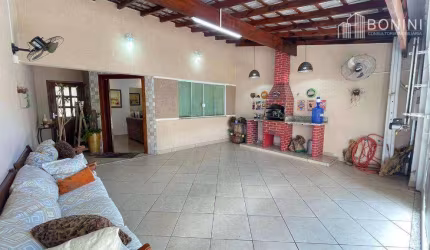 Casa com 3 dormitórios à venda, 110 m² por R$ 410.000 - Parque São Jerônimo - Americana/SP