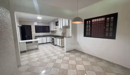Sobrado com 3 dormitórios à venda, 120 m² por R$ 770.000,00 - Jardim Guapituba - Mauá/SP