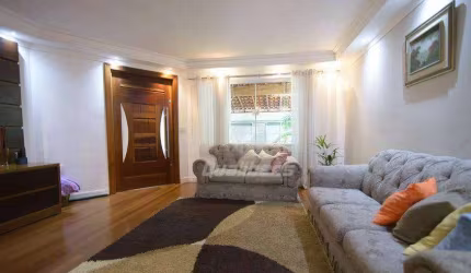 Sobrado com 4 dormitórios à venda, 274 m² por R$ 1.050.000,00 - Parque São Vicente - Mauá/SP