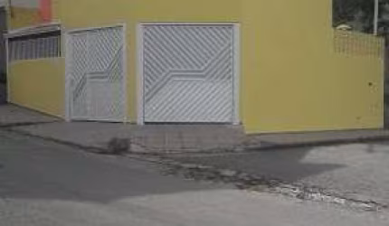 Sobrado com 3 dormitórios à venda, 260 m² por R$ 520.000,00 - Vila São Francisco - Mauá/SP