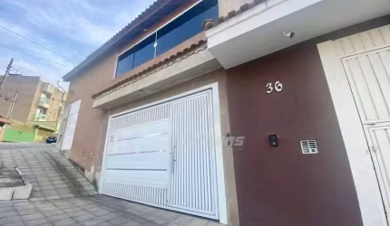 Casa com 2 dormitórios à venda, 225 m² por R$ 690.000,00 - Vila Guaraciaba - Santo André/SP