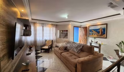 Sobrado com 4 dormitórios à venda, 125 m² por R$ 848.000,00 - Parque São Vicente - Mauá/SP
