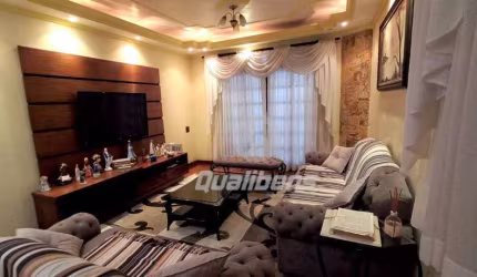 Sobrado com 3 dormitórios à venda, 275 m² por R$ 950.000,00 - Parque São Vicente - Mauá/SP