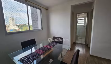 Apartamento com 2 dormitórios para alugar, 45 m² por R$ 1.354/mês - Parque São Vicente - Mauá/SP