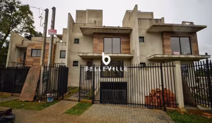 Sobrado com 3 dormitórios à venda, 164 m² por R$ 795.000,00 - Abranches - Curiti