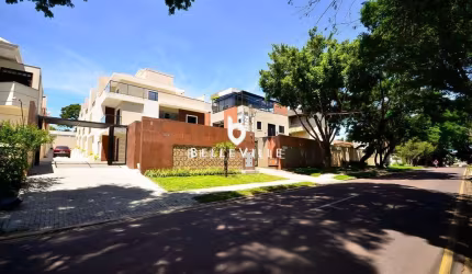Sobrado com 3 dormitórios à venda, 240 m² por R$ 1.350.000,00 - Bacacheri - Curi