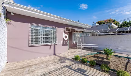 Casa a venda na Rua Alferes Polli no Rebouças por 880.000,00 - Curitiba Pr.