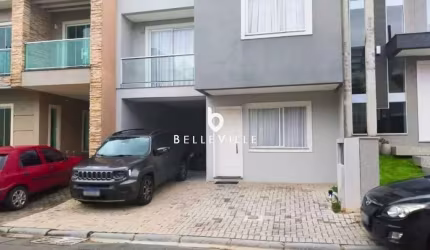 Sobrado 3 dormitórios à venda Pinheirinho Curitiba/PR