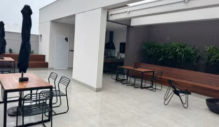 Apto pronto para morar, de 54m², 2 dormts, varanda e vaga na Mooca/Sp
