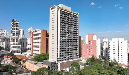 Apartamento de 1 dormitório, com varanda e vaga / Px ao metrô Consolação/SP