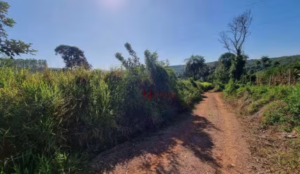Terreno a venda 1300m²-Distrito de Serra Azul - Mateus Leme-MG.