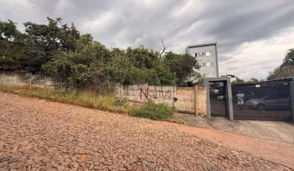 Terreno à venda, 360 m² por R$ 170.000 - Santa Bárbara - Mateus Leme/MG