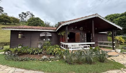 Sítio com 4 dormitórios à venda, 430000 m² por R$ 2.200.000 - Zona Rural - Florestal/MG