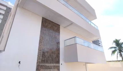 Triplex com Suíte, Piscina e Área Gourmet – Alto Padrão e Personalização! Mirim