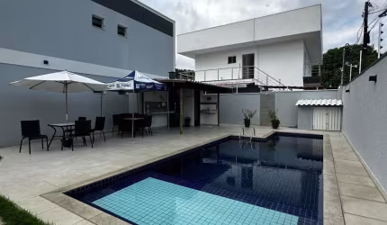 Lindo apartamento superior mobiliado no Paraíso dos Pataxós