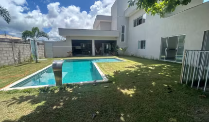 EXCELENTE CASA TRÊS SUÍTES OUTEIRO DA GLÓRIA