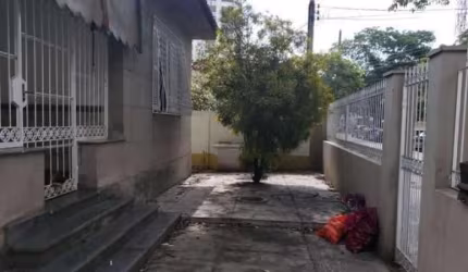 Casa Comercial para Venda em Rio de Janeiro, Campo Grande, 3 dormitórios, 2 banheiros, 5 vagas