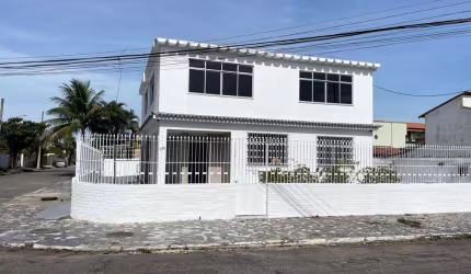 Casa Comercial para Venda em Rio de Janeiro, Campo Grande, 5 dormitórios, 1 suíte, 4 banheiros, 3 vagas