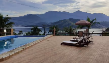 Casa para Venda em Angra dos Reis, Biscaia, 12 dormitórios, 6 suítes, 10 banheiros, 20 vagas