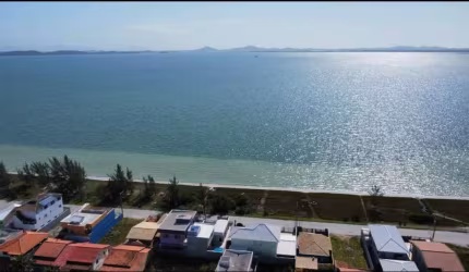 Casa para Venda em Arraial do Cabo, Monte Alto, 2 dormitórios, 1 suíte, 2 banheiros, 1 vaga