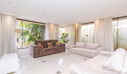 Casa no condomínio Pinefields com 800m² de área construída