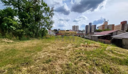 Terreno à venda com 1900m² no bairro Santa Cândida - CURITIBA / PR