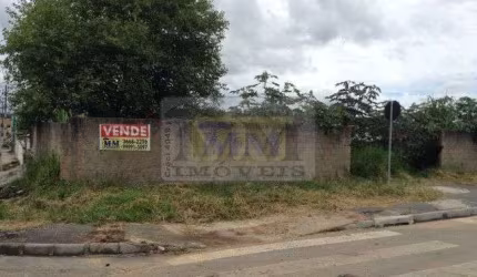 Terreno à venda com 378m² no bairro Centro - PIRAQUARA / PR
