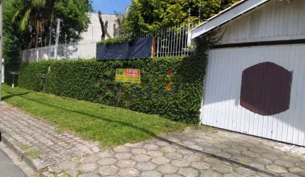 Terreno no Centro de Pinhais/PR - Ideal para construção de empreendimento reside