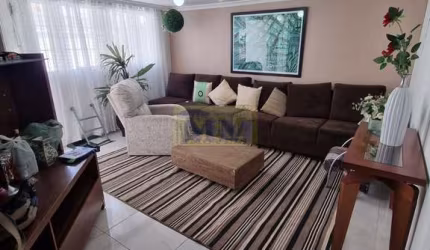 Sobrado com 3 dormitórios à venda com 130.94m² por R$ 490.000,00 no bairro Centr