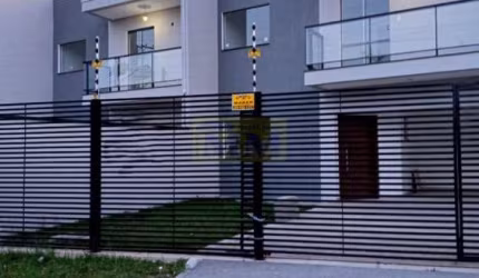 Sobrado 3 quartos sendo 1 suíte no Centro de Pinhais - Novo e pronto para morar