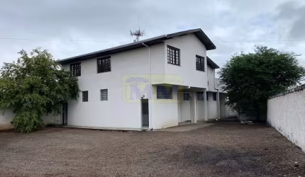 Imóvel Misto Excepcional: Versatilidade e Potencial no Coração da Cidade!