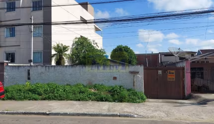 Terreno em ótima localização na Rua Cascavel em Pinhais. Próximo ao mercado Ouro