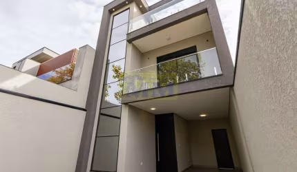Sobrado Triplex Novo com terraço no Pineville!