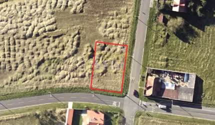 Terreno com 774,18m2 no Centro de PInhais