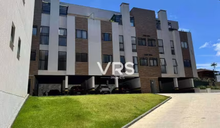 Apartamento com 3 dormitórios à venda, 130 m² por R$ 680.000,00 - Bom Retiro - Teresópolis/RJ
