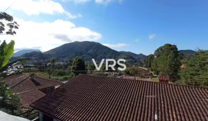 Casa com 4 dormitórios à venda, 218 m² por R$ 580.000,00 - Granja Guarani - Teresópolis/RJ