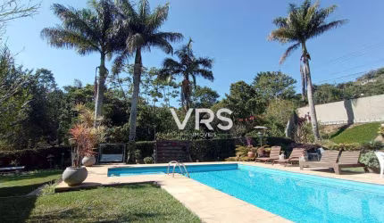 Casa com 5 dormitórios à venda, 269 m² por R$ 1.290.000,00 - Albuquerque - Teresópolis/RJ