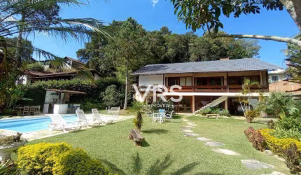 Casa com 3 dormitórios à venda, 224 m² por R$ 1.750.000,00 - Carlos Guinle - Teresópolis/RJ