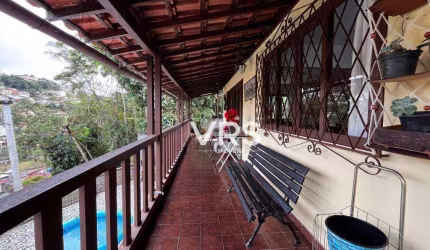 Propriedade com 03 casas sendo a  casa principal com 3 dormitórios à venda, 393 m² por R$ 850.000 - Tijuca - Teresópolis/RJ