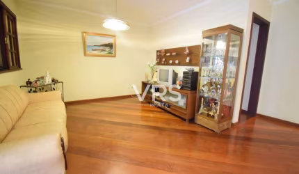 Casa com 3 dormitórios, 207 m² - venda por R$ 949.000,00 ou aluguel por R$ 4.944,04/mês - Barra do Imbuí - Teresópolis/RJ