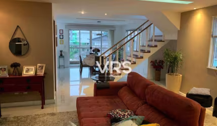 Linda casa contemporânea à venda na Tijuca