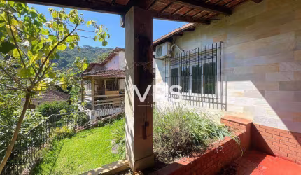 Casa com 2 dormitórios à venda, 143 m² por R$ 490.000,00 - Alto - Teresópolis/RJ