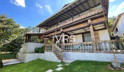 Casa com 4 dormitórios à venda, 315 m² por R$ 1.450.000,00 - Carlos Guinle - Teresópolis/RJ
